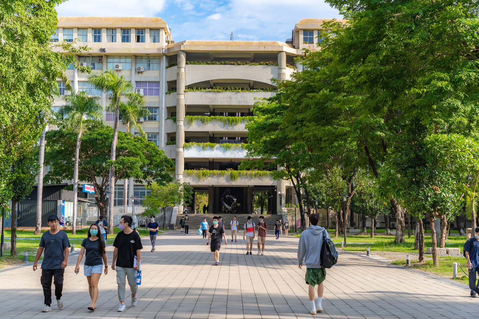 高雄科技大學